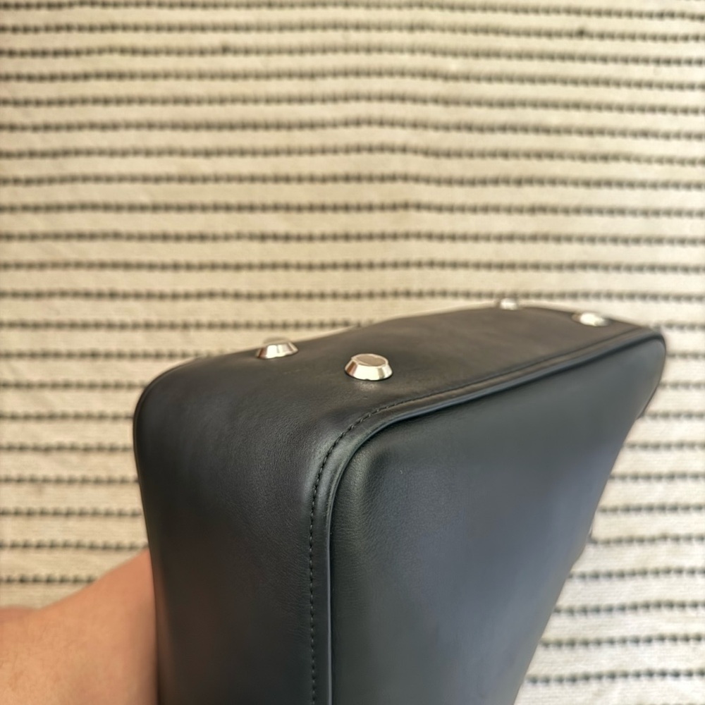 Balenciaga Red Interior Bag - Picture 6 of 11